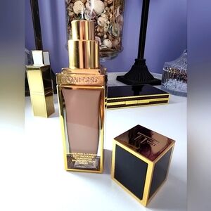 Tom Ford Shade & Illuminate Foundation